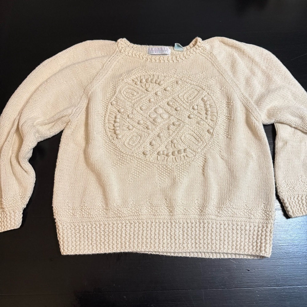 Vintage Segrets Sun Prints Cream Knit Sweater